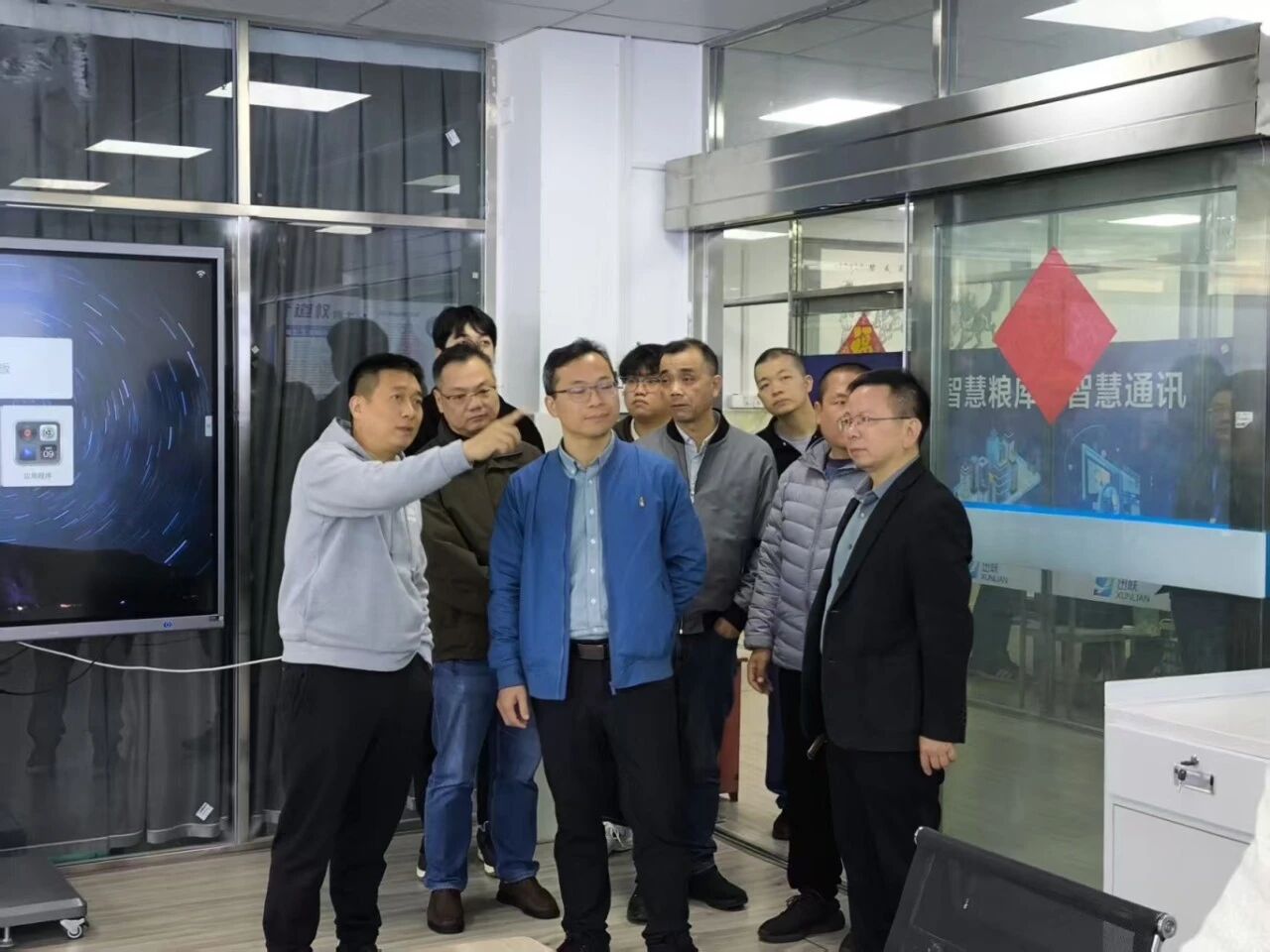 数智时代·专业革新｜中职学校与行业专家共探人才培养新范式座谈会在我司人才培养基地成功举行(图14)