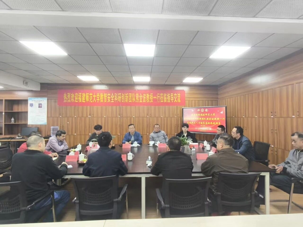 数智时代·专业革新｜中职学校与行业专家共探人才培养新范式座谈会在我司人才培养基地成功举行(图18)