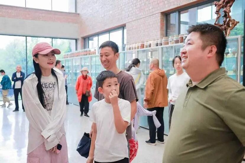 56da1b4f4fe444c26b36146b46fbe16