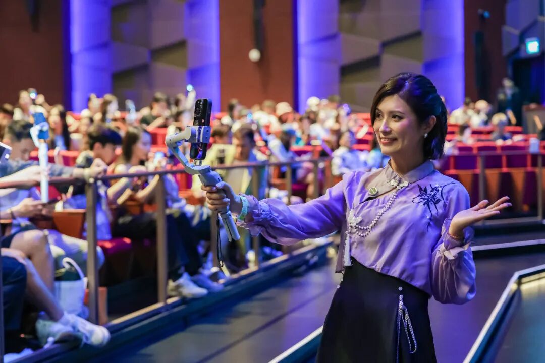 2049非遗马拉松开跑