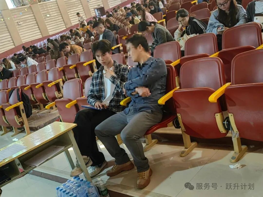 贵州中医药大学时珍学院24-25级线下面授圆满完成！