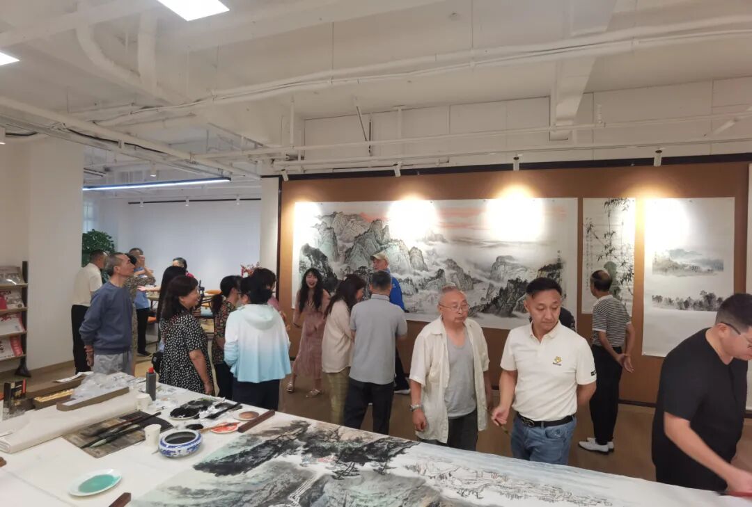 姚叶红工作室暨四川省传统文化促进会书画培训中心揭牌仪式在中国·青城国际颐养中心举行(图9)