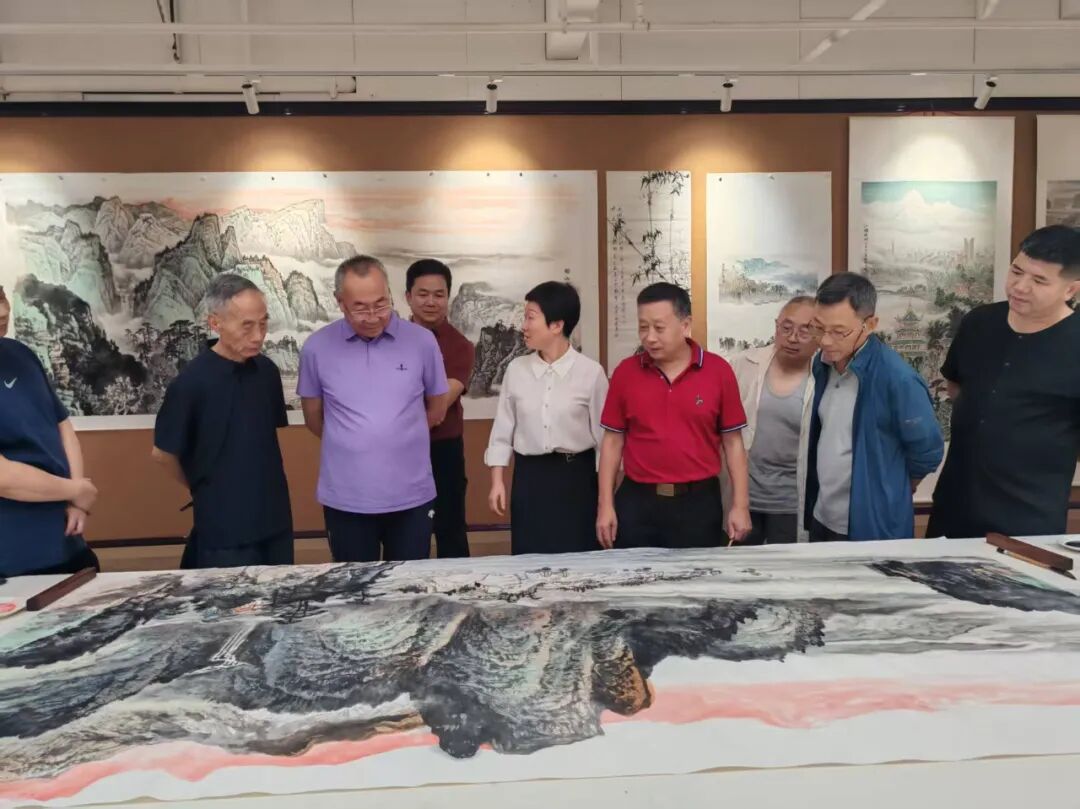 姚叶红工作室暨四川省传统文化促进会书画培训中心揭牌仪式在中国·青城国际颐养中心举行(图11)