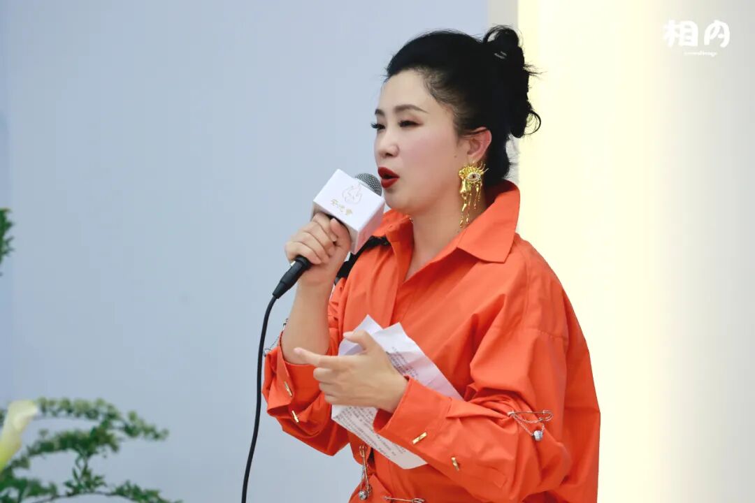 “中女会客厅安悦会”在成都高新区隆重启幕(图1)