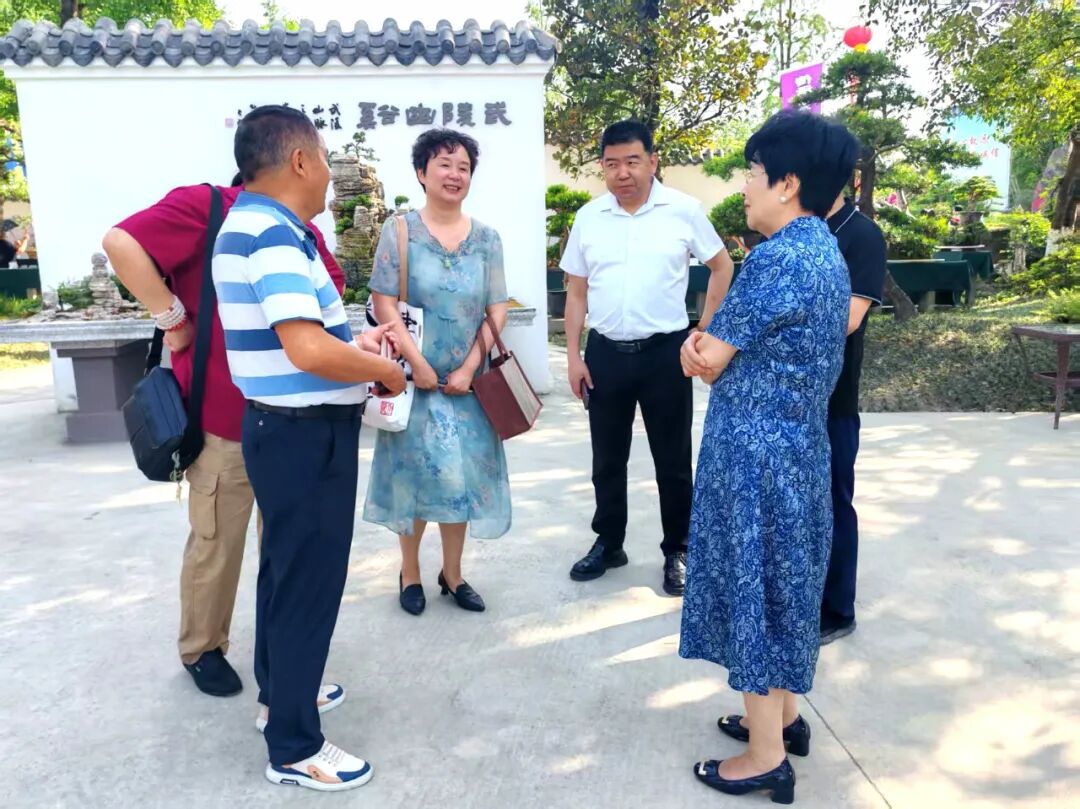 "李白诗意川派盆景艺术交流展"在江油隆重开幕(图24)