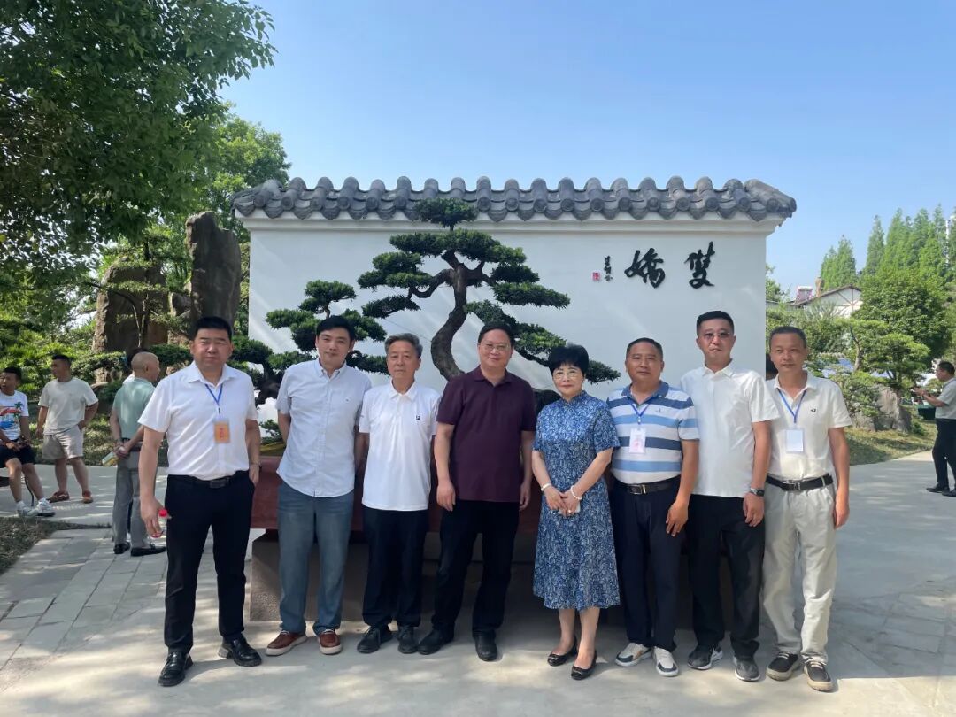 "李白诗意川派盆景艺术交流展"在江油隆重开幕(图26)