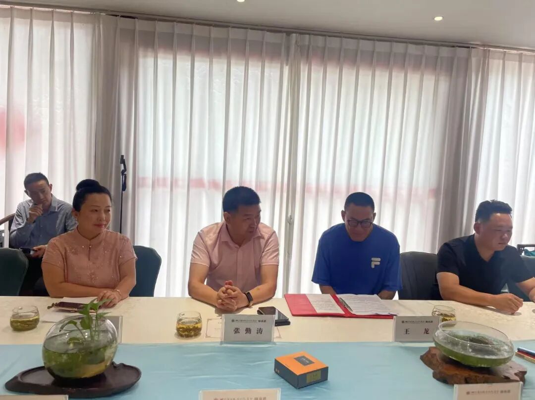 师承谱‖王龙大师收徒仪式在蓉举行(图5)