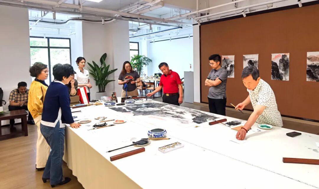 活动‖ 彩笔绘蓝图 匠心筑艺室红叶斋工作室落成启动(图4)