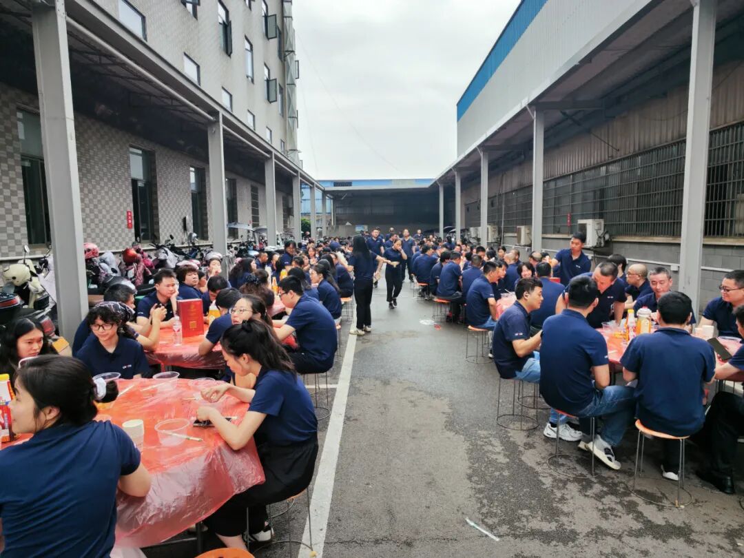 湘儀廠慶：二十四載春華秋實，匠心筑夢；全體員工同心同行，再啟新程！