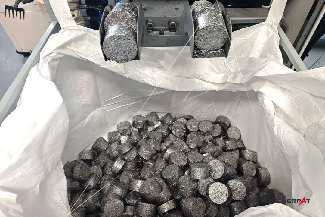 机加工废铝屑越来越多，企业为什么开始重视“压饼