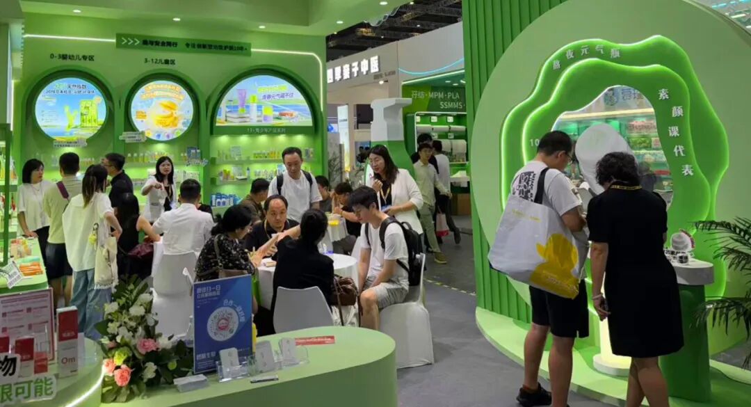 17531113861753111386818763