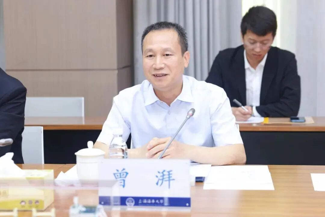 【会员动态】华润金融一行拜访上海海事大学并签署战略合作协议