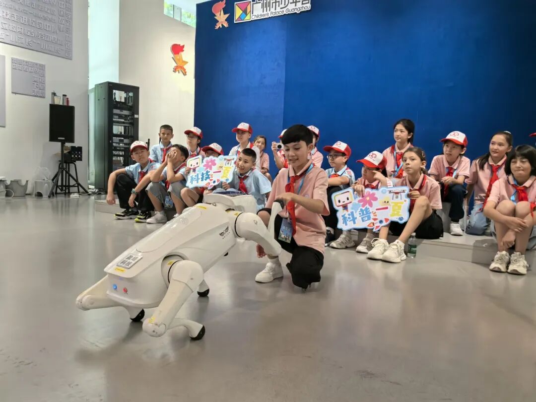 宣传部 01.jpg