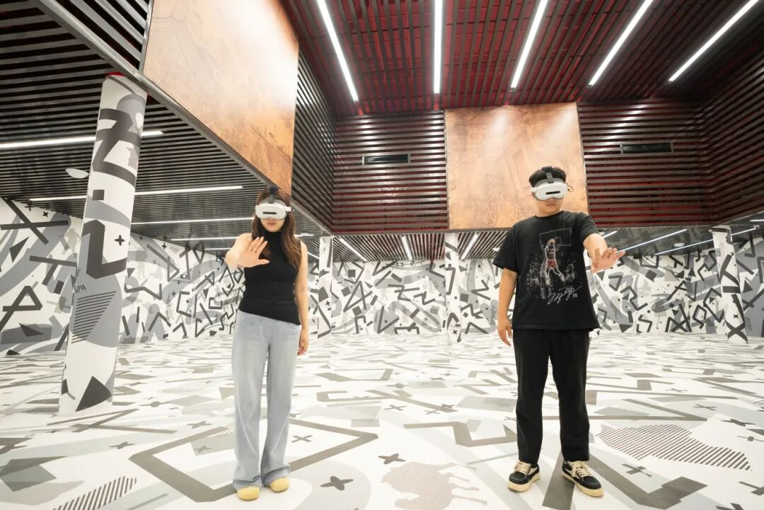 袁航-6.30 VR大空间   01-03149.jpg