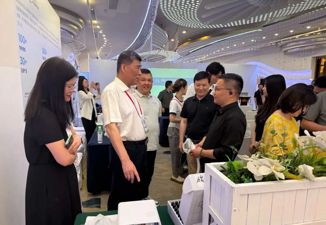 聚力呼吸新赛道·共享盐疗新机遇 | 宽诚科技亮相第七届气道疾病大会