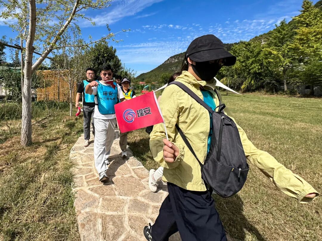 英国上市公司365集团十二周年庆暨户外团建活动圆满举行