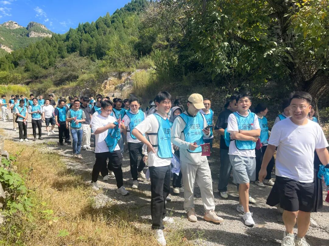 英国上市公司365集团十二周年庆暨户外团建活动圆满举行
