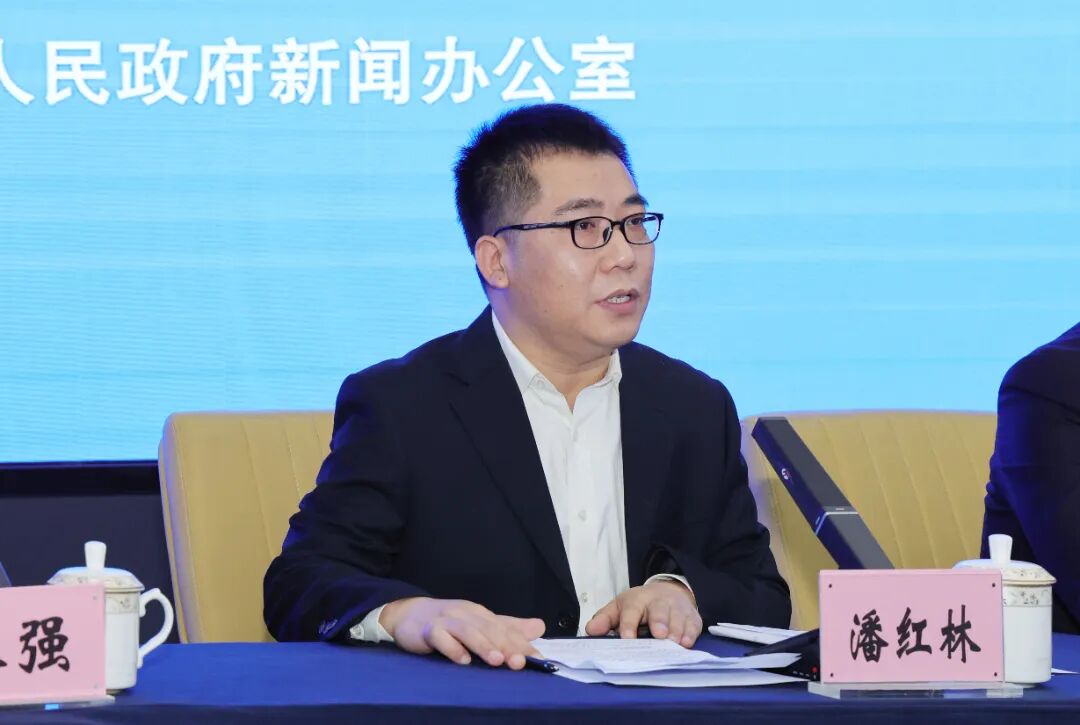 纾困帮扶 责任同行 | 馨田助力大渡口区纾困帮扶基金，共筑公益之路(图3)