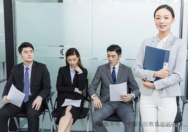 职场礼仪ppt课件免费_职场礼仪_职场礼仪心得体会800字