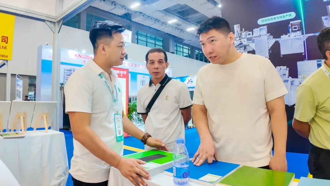 白三叶聚氨酯砂浆地坪系统