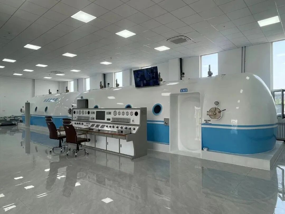 高压臭氧治疗什么高压氧治疗：唤醒沉睡细胞，修复受损组织的“生命氧舱”_https://www.jmylbn.com_新闻资讯_第4张