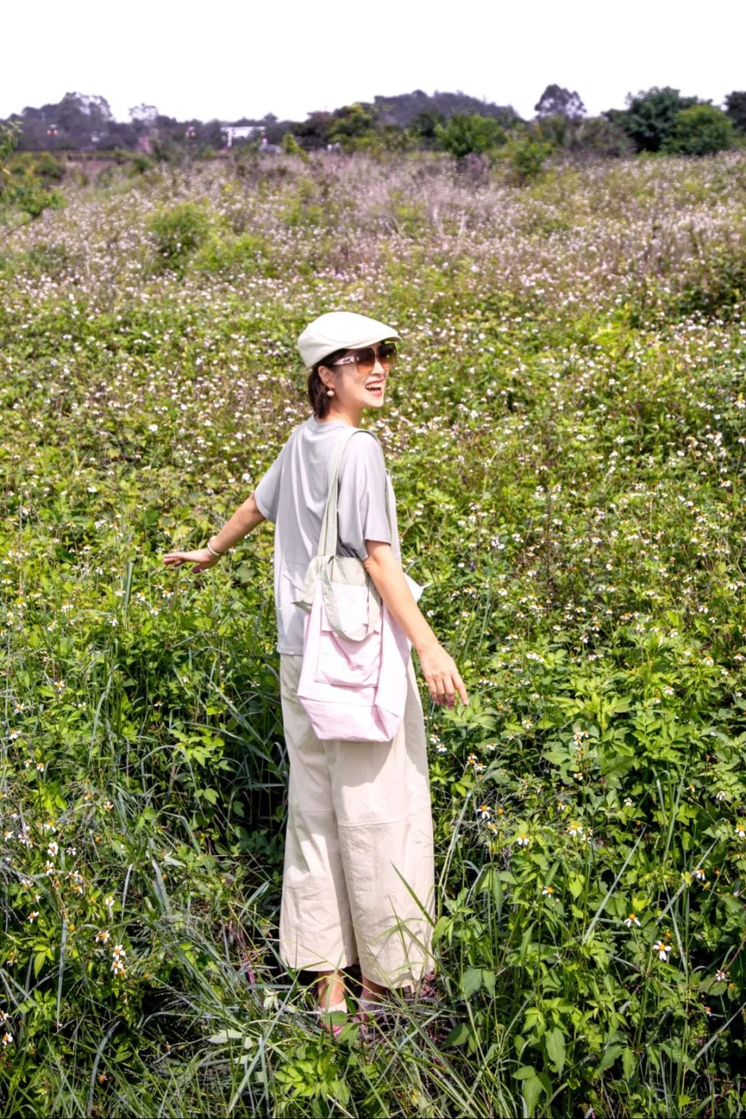 扇扇风解锁夏日凉感穿搭