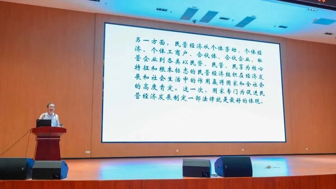 政务服务 政策解读“零距离”