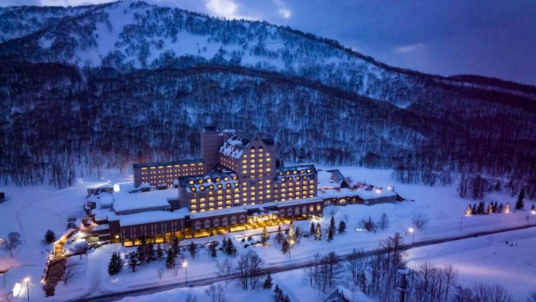 7 All-Inclusive Club Med Ski Resorts in China and Japan for Winter
