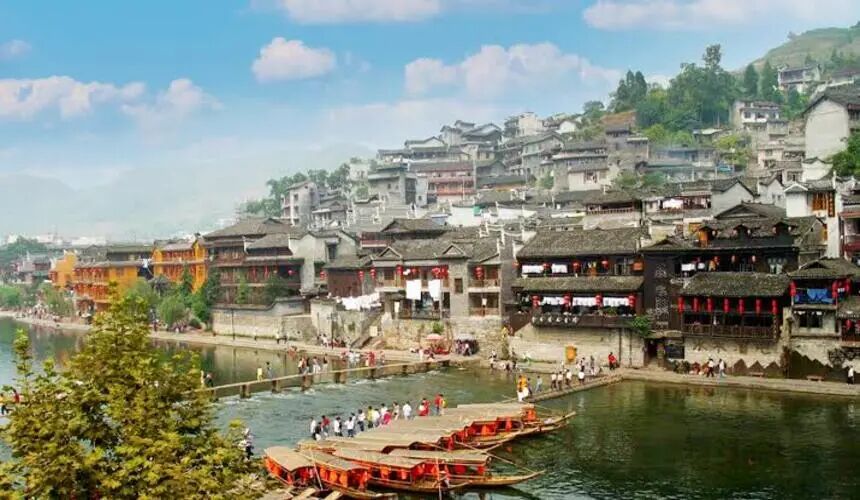 Chengdu vs Chongqing ： Which City Suits Your Travel Style?