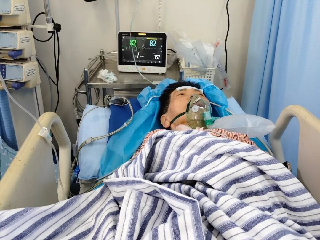 为什么购买可视硬性喉镜【急诊日志】脑梗老人呼吸困难，急诊CT揪出元凶，可视喉镜技术助脱险_https://www.jmylbn.com_新闻资讯_第2张