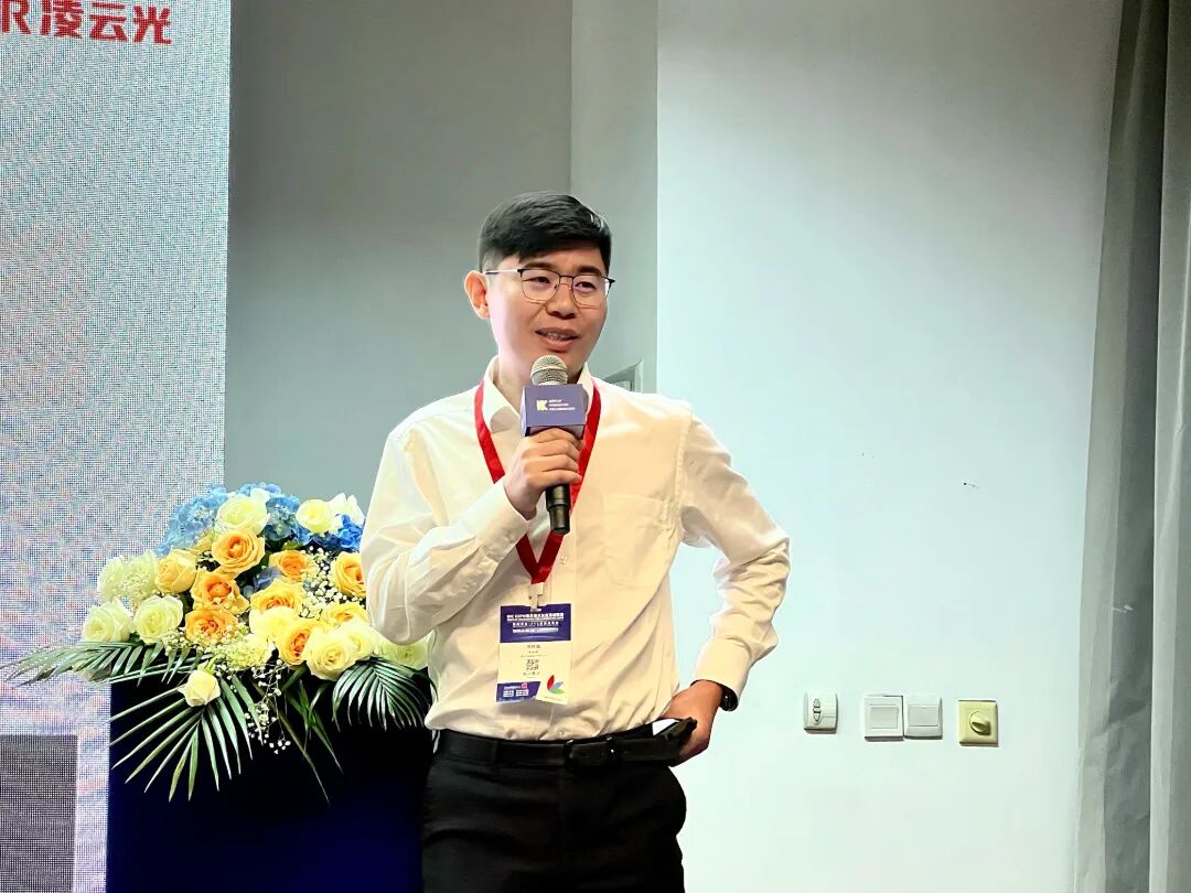 凌云光亮相DIC EXPO， 以AI视觉驱动新型显示质量升级