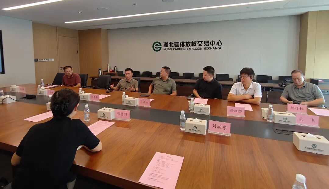 孝南區領導一行赴武漢考察