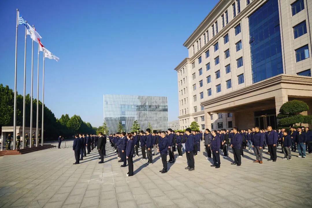 下载 (4).jpg
