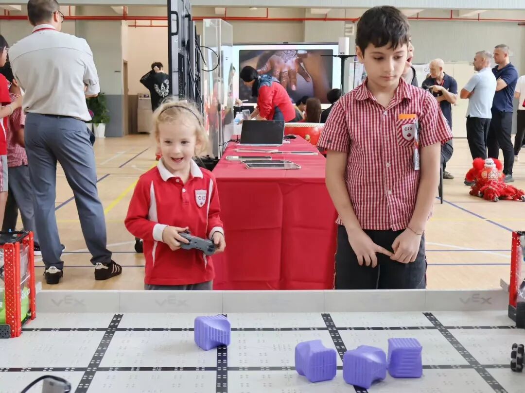 1545e831ea39e8f4606b4f4fe8dfa0f3-sz_285448