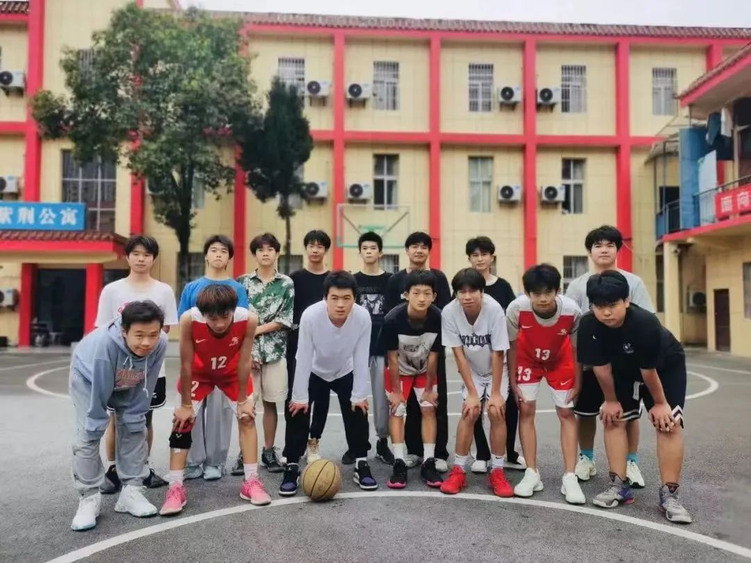 篮球赛1.jpg