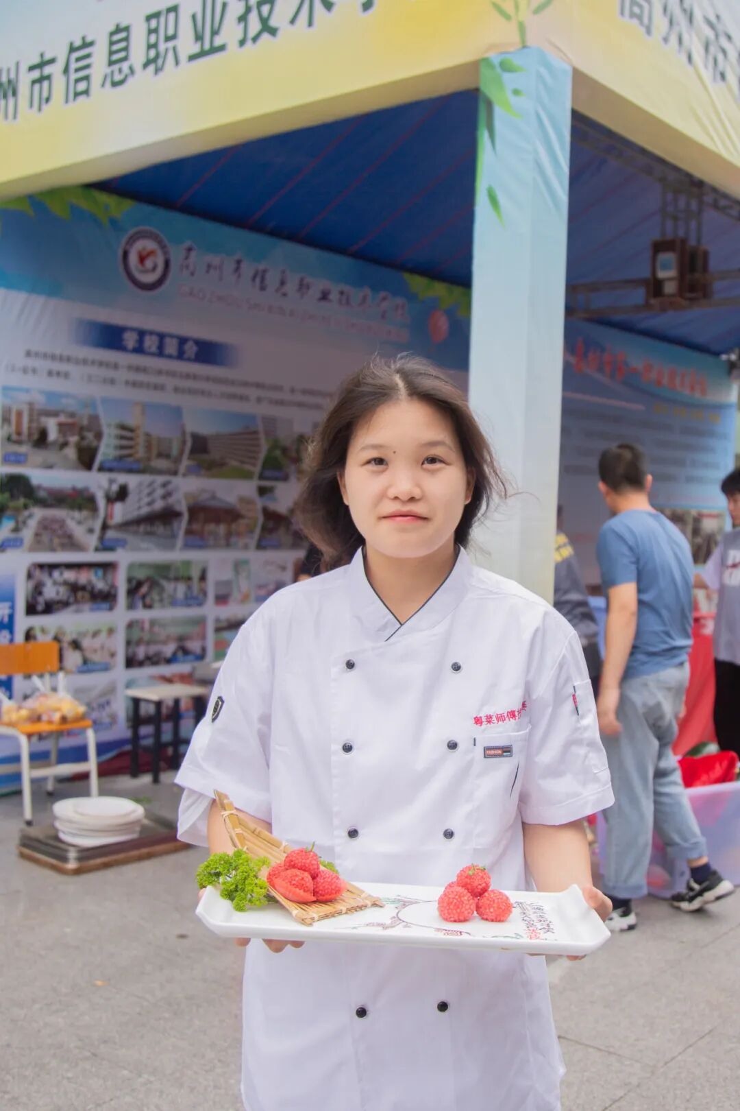 梁美谊   20级面点2班  广东省肇庆市怀集永固中学 2022年高州市“粤菜师傅”工程烹饪职业技能大赛 一等奖 指导老师：张海泉.jpg