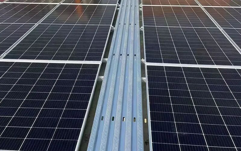 ZAM steel walkway solar pv