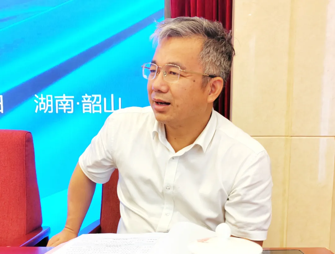 欧爱民2.jpg