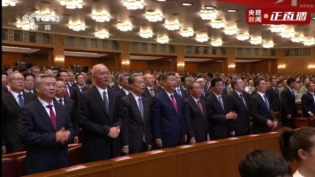 献礼抗战胜利80周年，光祥科技大屏点亮《正义必胜》文艺晚会