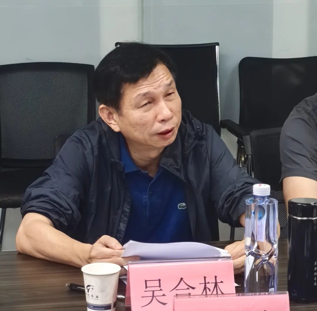 热烈欢迎湖北省教育厅高等学历继续教育专家组莅临武汉时代科技专修学院指导工作！(图8)