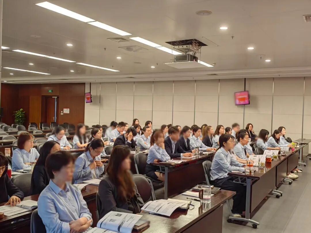 某国有大型银行《新形势下反洗钱管理综合能力提升&AI时代下新闻宣传工作实务》培训班顺利举办(图8)