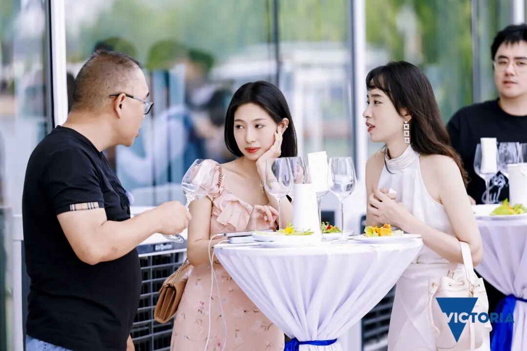 MetInfo enterprise content manager system | MetInfo CMS