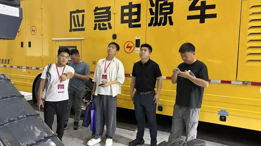 海伦哲三款智能装备亮相珠海，赋能电力运检新升级