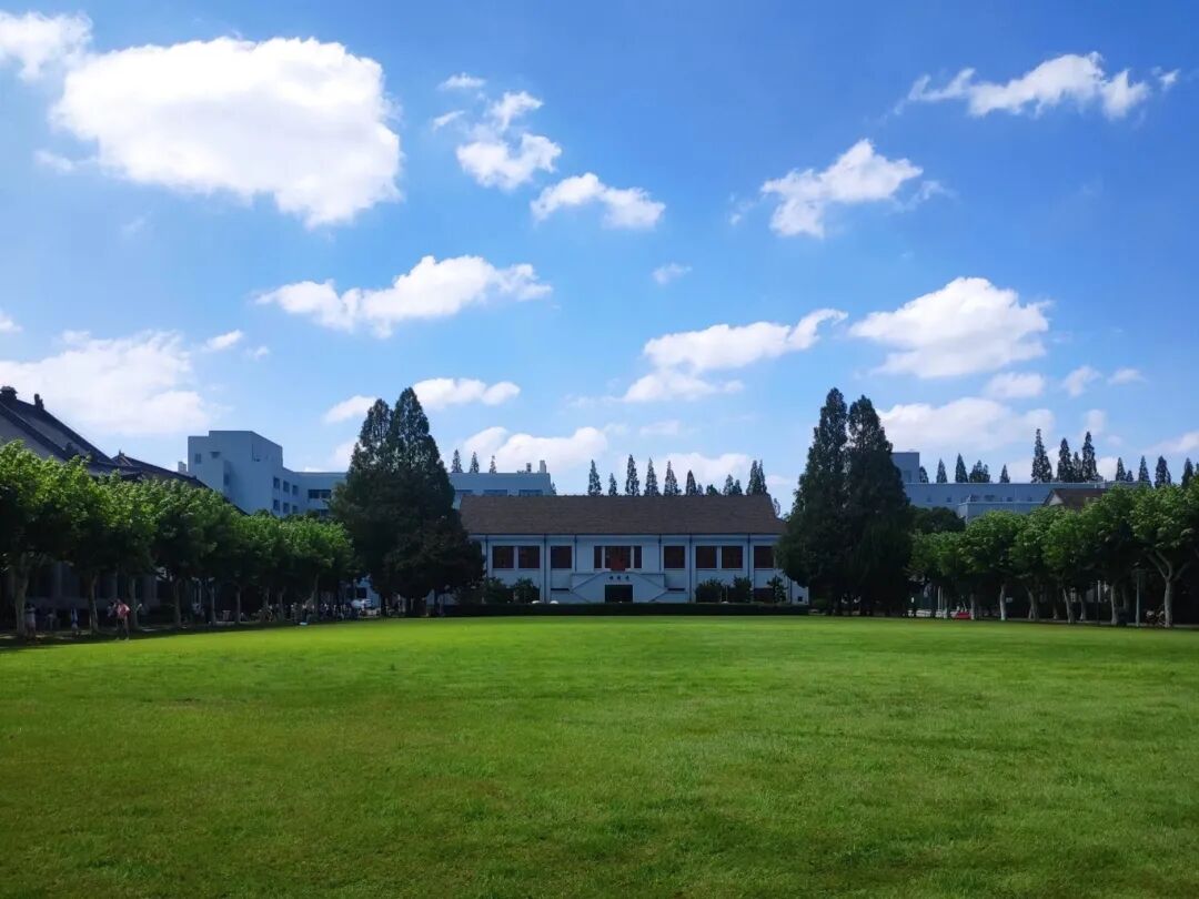 复旦大学-郑运维.jpg