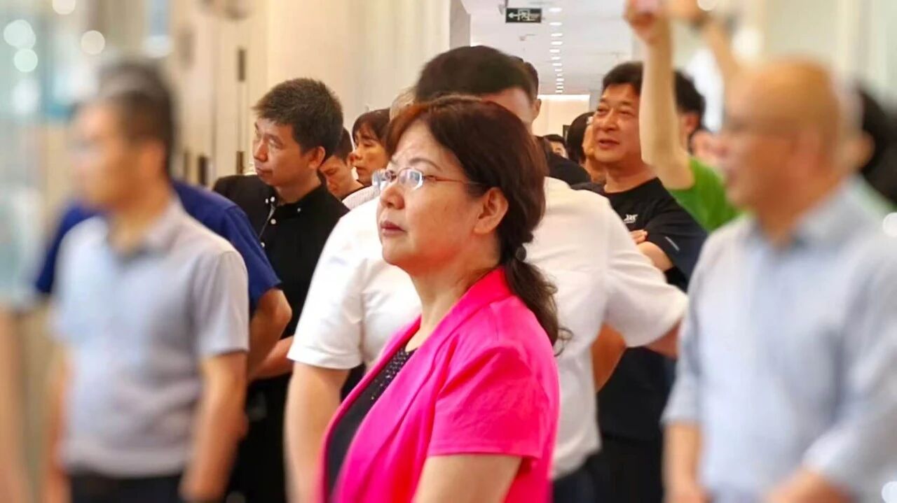 省市场监管局调研组莅临光学检验中心调研指导工作
