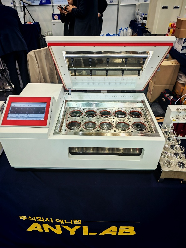 萊伯泰科亮相KOREA LAB 2025，全球布局再添新彩！