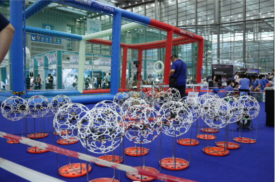 图片4 无人机足球赛.png