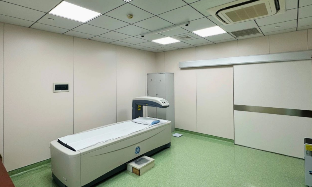 双能x骨密度检测仪为什么非得输入体重身高身高缩水？骨骼或在经历＂沙漏危机＂，快查骨密度！_https://www.jmylbn.com_新闻资讯_第3张