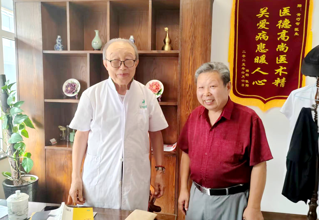 神鹿医疗垫怎么睡洛阳医协会理事深入宝神鹿名医堂调研 共探基层医疗发展新路径_https://www.jmylbn.com_新闻资讯_第9张