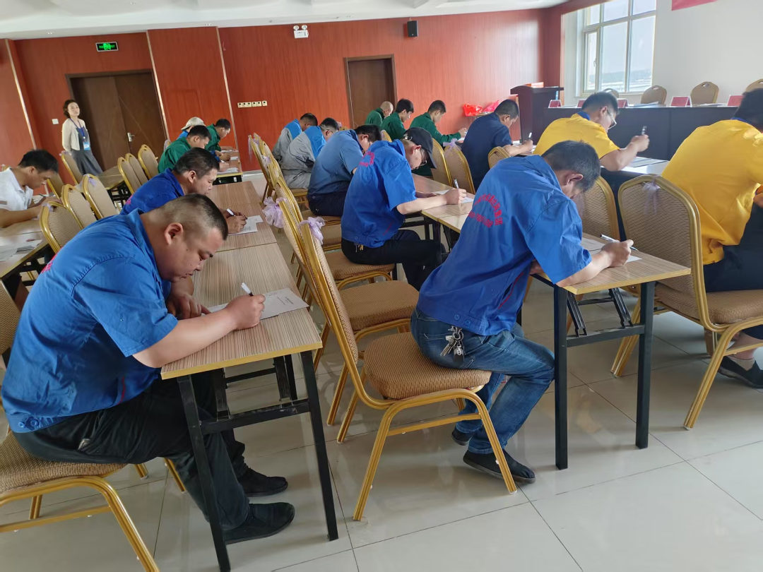 安平县组织开展“焊工筑梦·助力强县”焊工技能竞赛